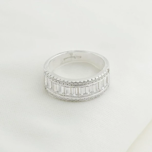 Baget Kesim Kenarları Mikro Taşlı Yarımtur Sky Diamond Yüzük - Resim 4