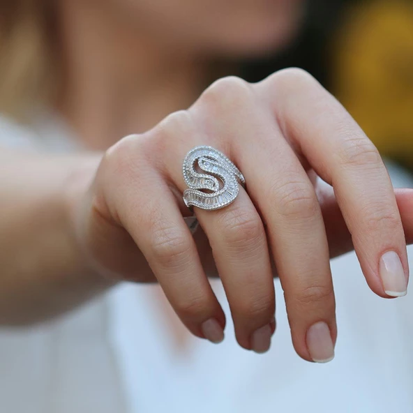 Işıltılı S Modeli Zirkon Taşlı Gümüş Yüzük - Resim 3
