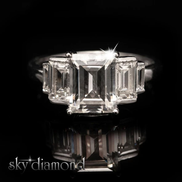 Baget Kesimli Sky Diamond Gümüş Yüzük - Resim 3