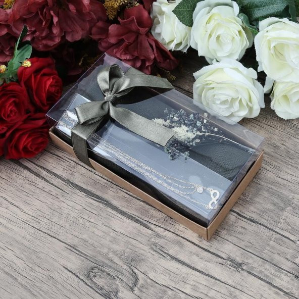 Anneler Gününe Özel Yeşil Şal, Kolye Süslemeli Set - 2