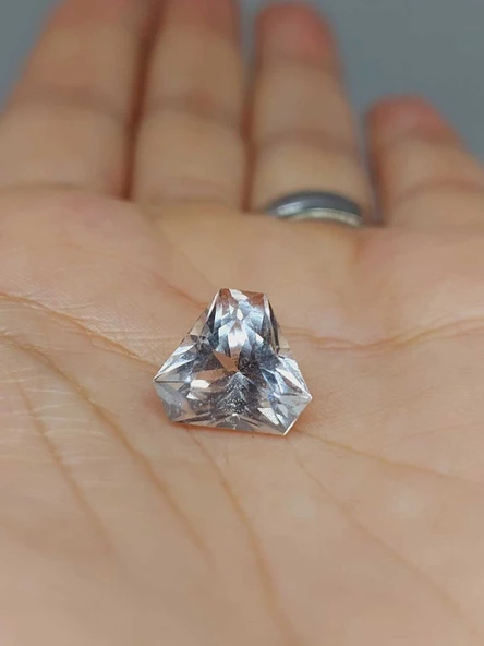 Topaz Taşı Trilliant Kesim (Ortalama 6.5 karat) (55562) - Resim 4