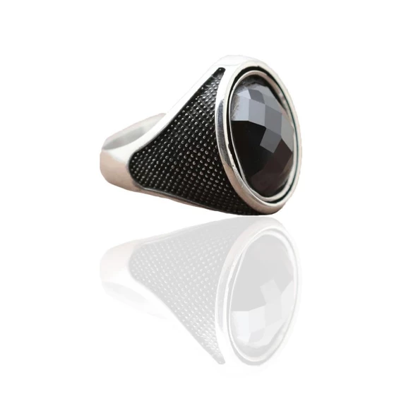 Onix Taşlı Yanları Karbon Gümüş Erkek Yüzük - Resim 2