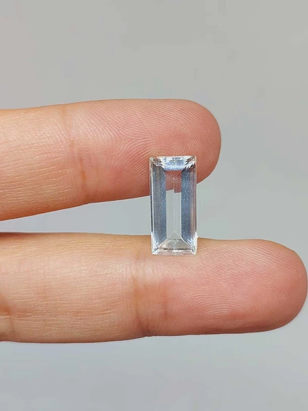 Topaz Taşı Baget Kesim (Ortalama 5 karat) (55592)