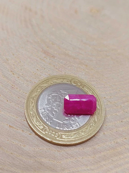 Yakut Taşı Baget Kesim (Ortalama 2.5 karat) (55608) - 3