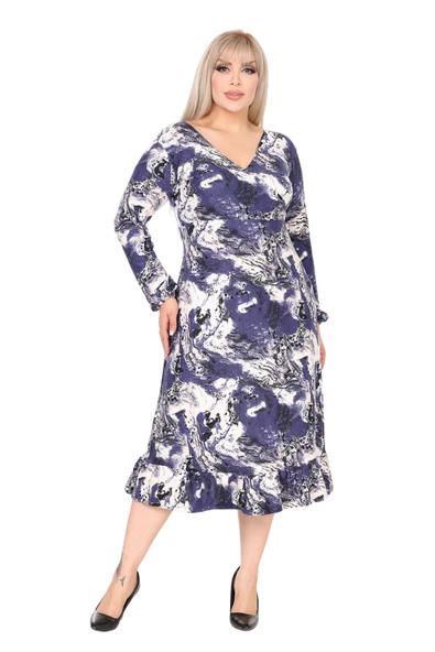 Melsay Butik Yumoş Kumaş Kruvaze Yaka Mavi Batik Desen Eteği Fırfırlı Midi Elbise - 2