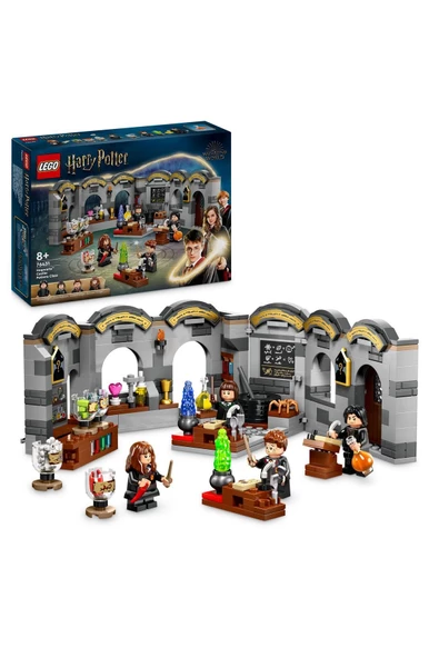 ® Harry Potter™ Hogwarts™ Şatosu: İksir Dersi 76431 - 8 Yaş ve Üzeri Yapım Seti (397 Parça)