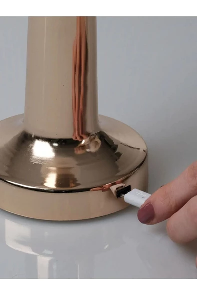 MAS ELEKTRO VoltLight Dekoratif Şarjlı Dokunmatik Led Masa Lambası Usb Kablolu Abajur Ve Gece Lambası Bakır Renk 3 RENK - 3