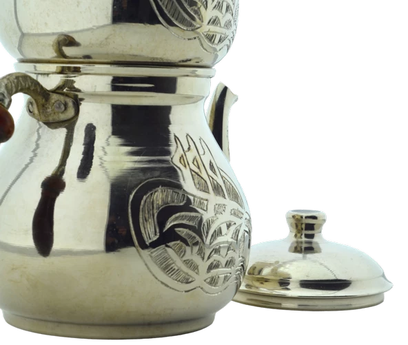 El Işlemeli Tuğra Desenli Ahşap Saplı Bakır Çaydanlık Gümüş Renk Mod8 - 4