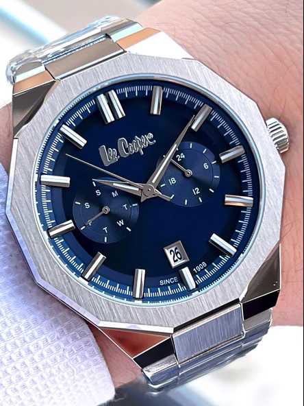 Lee Cooper Çelik Kordon İç Fonksiyonları Aktif 5 Atm Suya Dayanıklı Erkek Kol Saati ELC08018.390