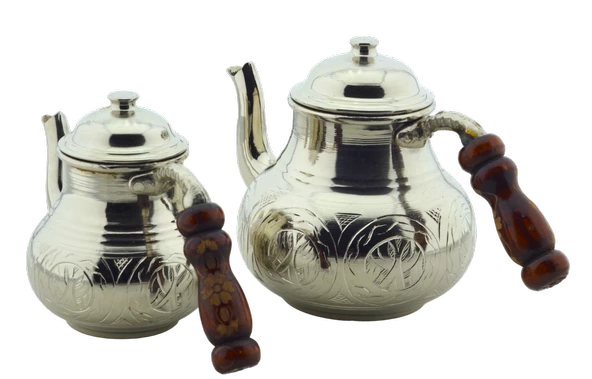 El Işlemeli Desenli Ahşap Saplı Bakır Çaydanlık Gümüş Renk Mod11 - 2