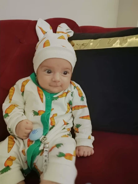 3-6-9-12 Ay Kulaklı Şapkalı Havuç Baskılı Boydan Çıtçıtlı Uzun Kollu Kız Erkek Bebek Tulumu Beyaz - 3