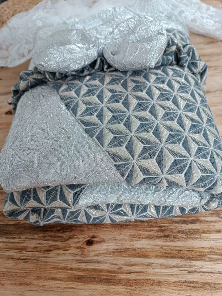 Yenidoğan Ultralüks Piramit Desenli Güpürlü Bebek Battaniyesi Kundak Gümüş - Resim 5