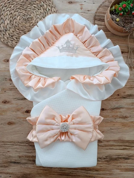 Yenidoğan Mehtap Lüks Kelebek Taç Nakışlı Bebek Battaniyesi Kundak Pudra ürün görseli