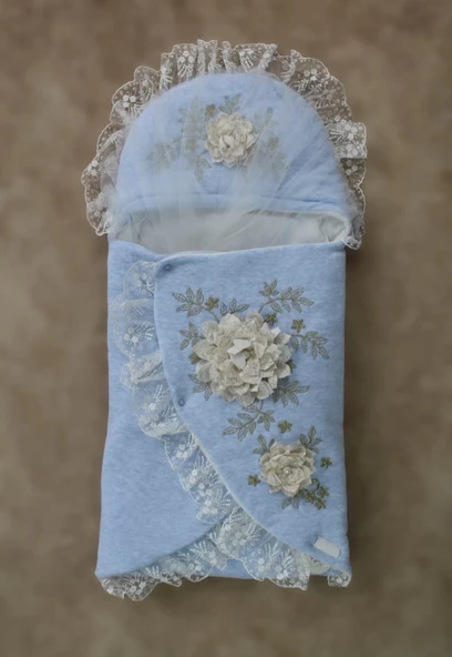 Yenidoğan Üç Gül Bahçesi Erkek Kundak Bebek Battaniyesi Mavi ürün görseli