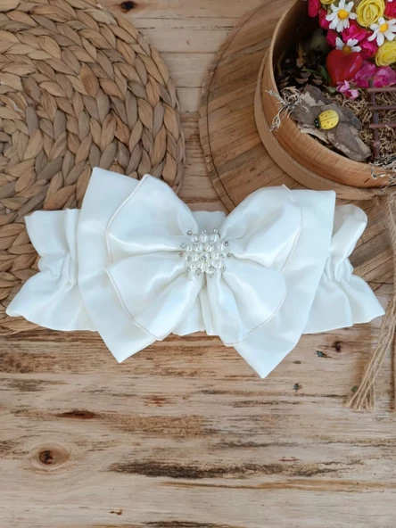 Yenidoğan Wool Yün Kumaş Taç Nakışlı Güpür Duvaklı Fiyonk Prizma Taş Unisex Kundak Bebek Battaniyesi Bej - Resim 7