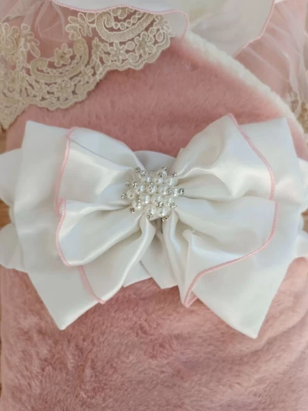 Yenidoğan Wool Yün Kumaş Taç Nakışlı Güpür Duvaklı Fiyonk Prizma Taş Unisex Kundak Bebek Battaniyesi Pembe - Resim 7