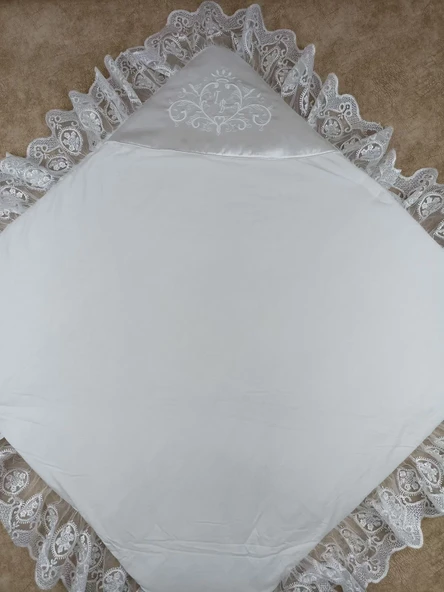 Yenidoğan Pırıltı Nakış Detaylı Lüks Kundak Bebek Battaniyesi Ekru - Resim 3