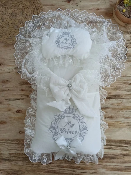 Yenidoğan Nil Taç Nakışlı Hayal Güpürlü Trilüks Kundak Bebek Battaniyesi 3lü Alt Açma Seti Gri ürün görseli