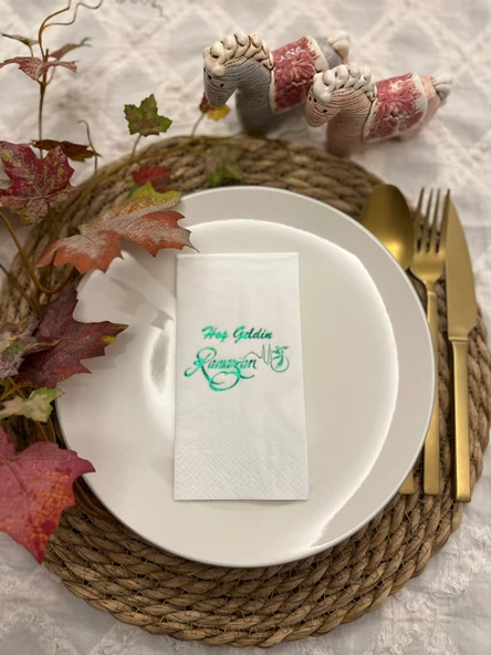 Yeşil Yaldızlı Hoşgeldin  Ramazan Yeni Model Peçete Garson 16 lı ürün görseli