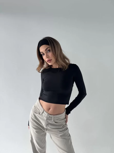 Sırt Dekoltelı  Crop - Siyah