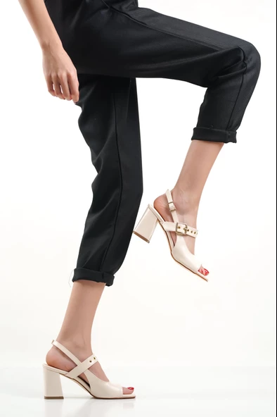 Serenity Kadın Kalın Topuklu Sandalet Ten Rengi TR150Y06B - Resim 2