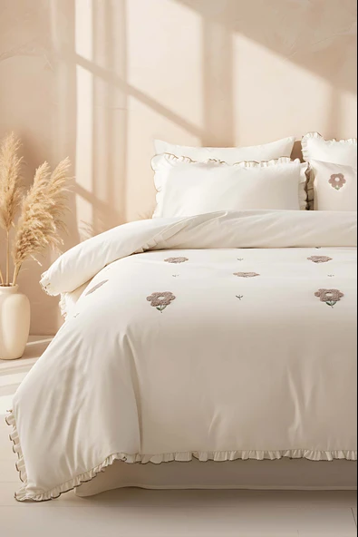 Rivaİstanbul Florita Bej Çift Kişilik %100 Pamuklu Nakışlı Nevresim Takımı & Çeyiz Seti ürün görseli 1