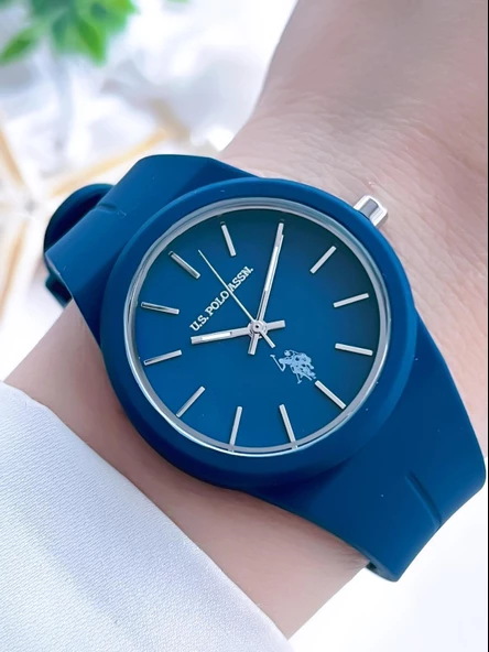 U.S.POLO ASSN Silikon Kordon 3 Atm Suya Dayanıklı Spor Kadın Kol Saati U.SPA.2101.B3 ürün görseli