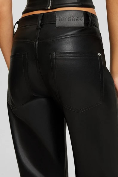 Bershka Suni deri straight fit pantolon - 4