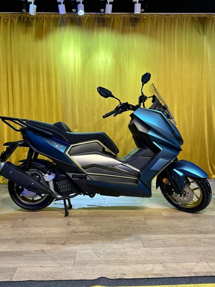 REGAL RAPTOR X-SUV 125 MAX SCOOTER - 3
