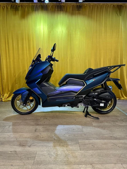 REGAL RAPTOR X-SUV 125 MAX SCOOTER - 4