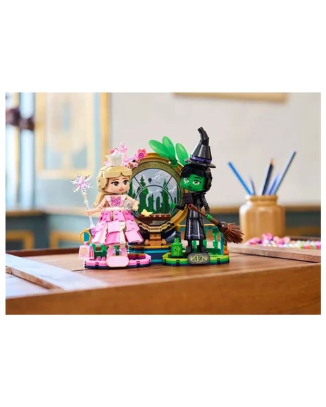 Lego Wicked Elphaba ve Glinda Figürleri 75682 - 4