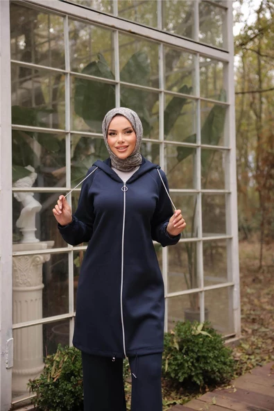 Fermuarlı Kapşonlu Sade İkili Tesettür Eşofman Takımı - 71229.015 - Lacivert - Resim 5