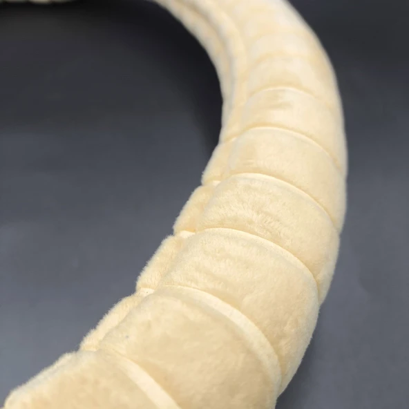 Tay Tüyü Peluş Geçme Direksiyon Kılıfı-Spor Görünüm-Bej-İç 32-Dış 38cm - 3