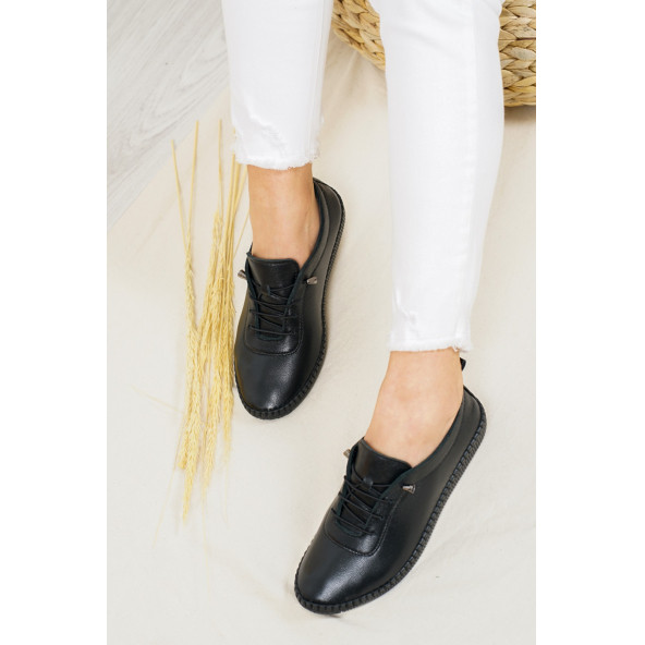 BAMU Günlük Kullanım % 100 Deri  Siyah Renk Ortapedik  Bayan Ayakkabı