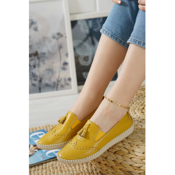 BAMU Günlük Kullanım % 100 Deri Sarı Renk Ortapedik Bayan Ayakkabı - 3