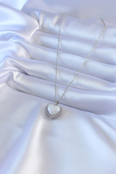Gümüş Renk İncili Kalp Model Zirkon Taşlı Kadın Kolye - Resim 2
