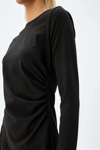 Koton Uzun Kollu Mini Elbise Drape Detaylı Yuvarlak Yaka Slim Fit Krep Scuba Kumaş - 5