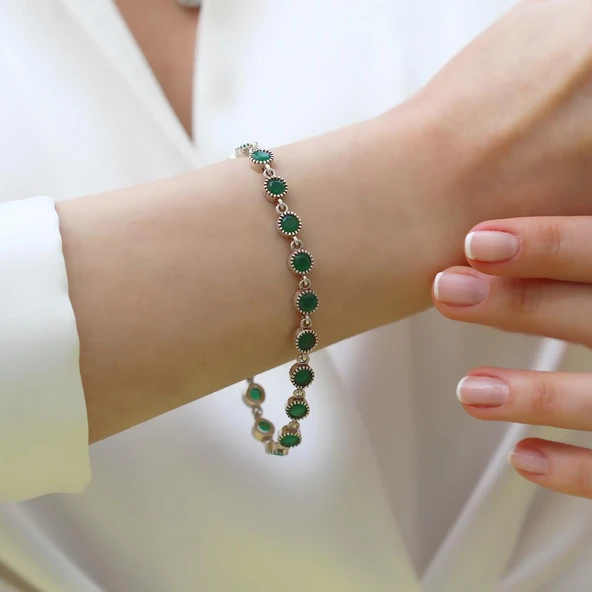 Kök Zümrüt Taşlı Otantik Gümüş Bileklik - Resim 3