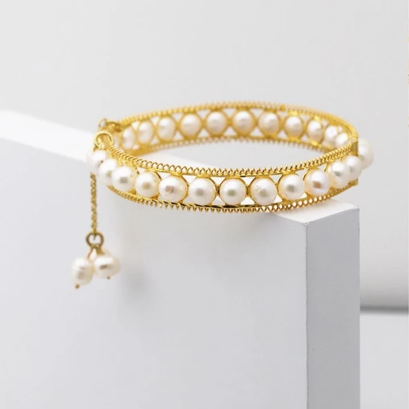 Tek Sıra İncili Anahtarlı Kelepçe Bilezik - Resim 5