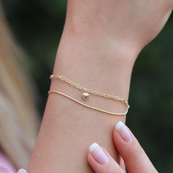 Kalpli Gold Kaplama Çift Zİncirli Gümüş Bileklik ürün görseli 1