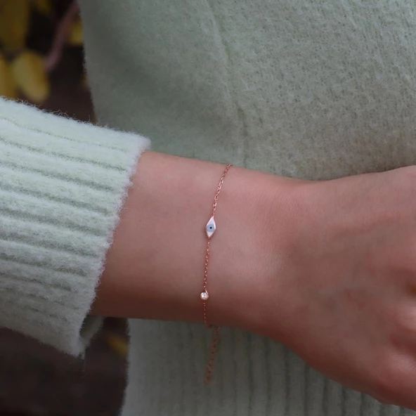 Göz Figürlü Zirkon Taşlı Mine İşli Rose Gold Kaplama Gümüş Bileklik - Resim 2