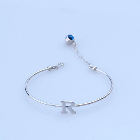 Nazar Boncuklu R Harfi Gümüş Bileklik ürün görseli 1