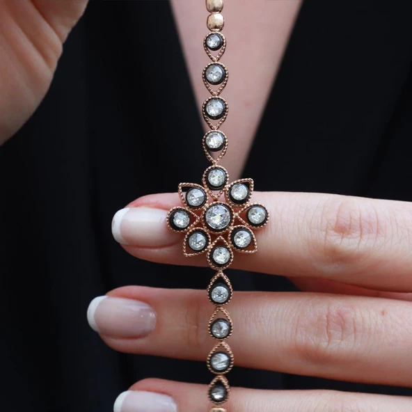 Çiçek Model Elmas Montür Gold Kaplama Gümüş Bileklilk - Resim 2