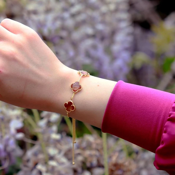 3 İkonik Alhambra Yonca Zultanit Taşlı Gold Kaplama Asansörlü Bileklik - Resim 3