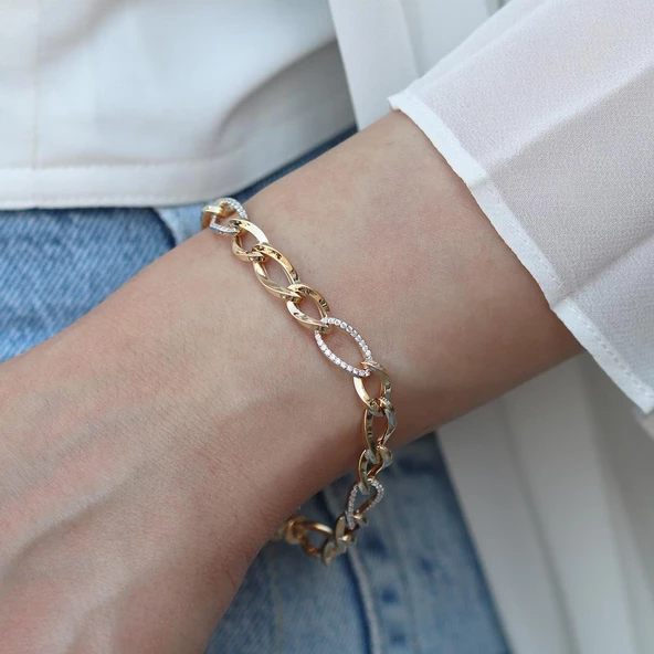 Zirkon Taşlı Geçmeli Gold Kaplama Hallow Bileklik - Resim 2