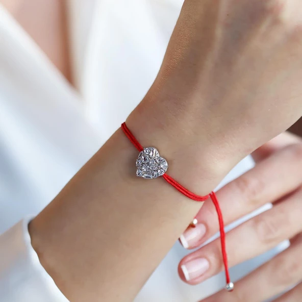 Kırmızı İpek Makrome Love Gümüş Bileklik ürün görseli 1