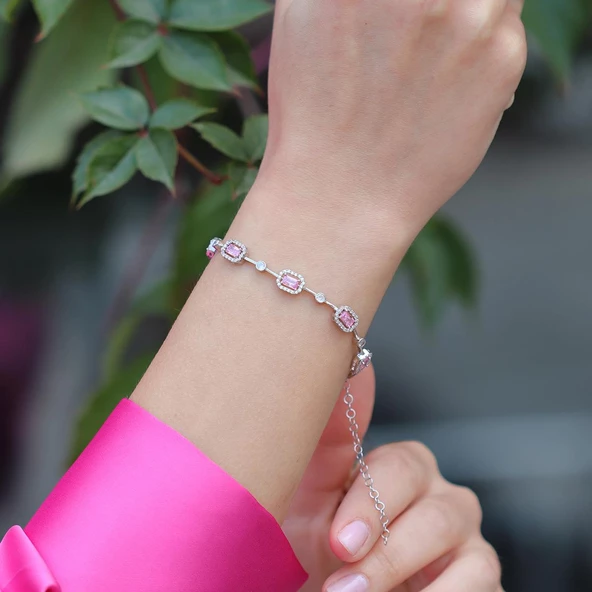 Pembe Zirkon Taşlı Baget Sıralı Gümüş Bileklik - Resim 3