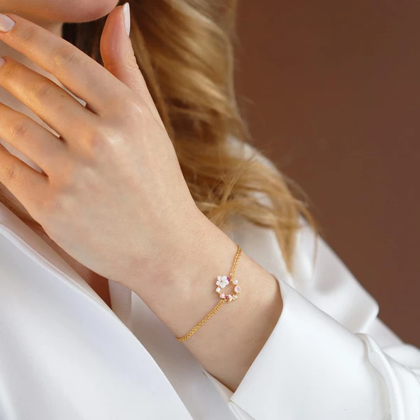 İnci ve Çiçek Motifli Gold Kaplama Gümüş Bileklik - Resim 4