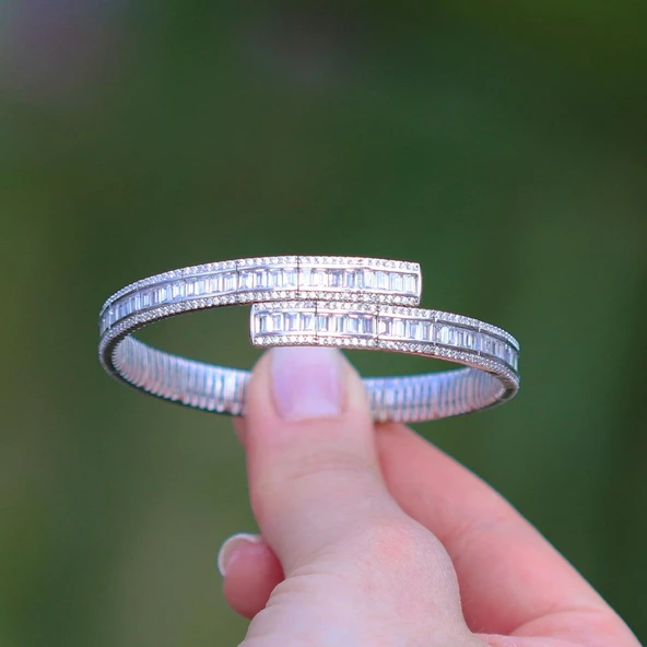 Baget Taşlı Gümüş Kelepçe - Resim 4