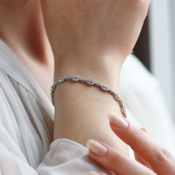 Mini Baget Taşlı Su Yolu Starlight Diamond Gümüş Bileklik - Resim 2